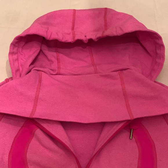 Lululemon Pink Jacket - Picture 10 of 16